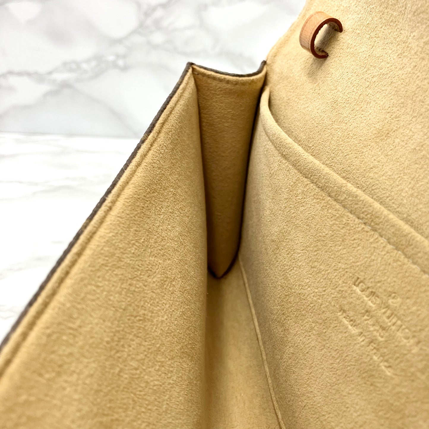 LOUIS VUITTON Monogram Pochette Twin GM