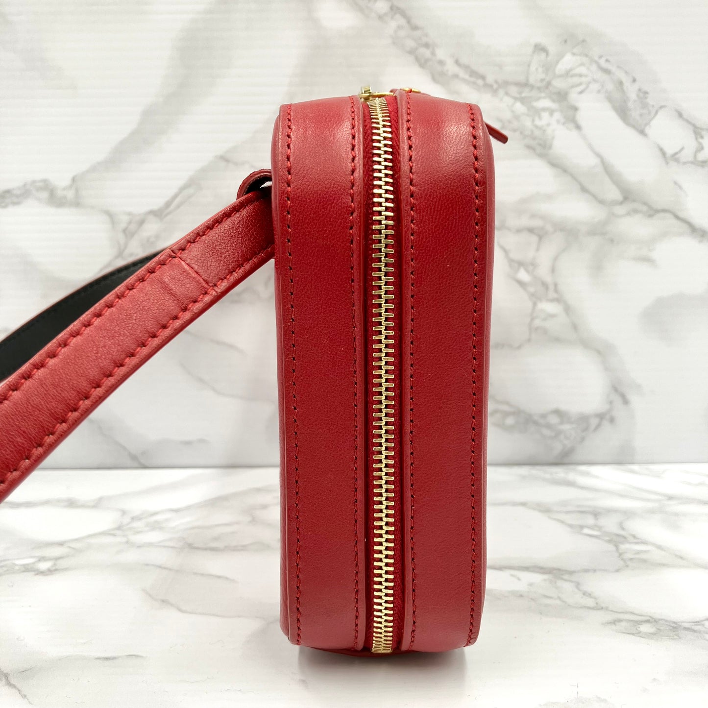YVES SAINT LAURENT Vicky Belt Bag