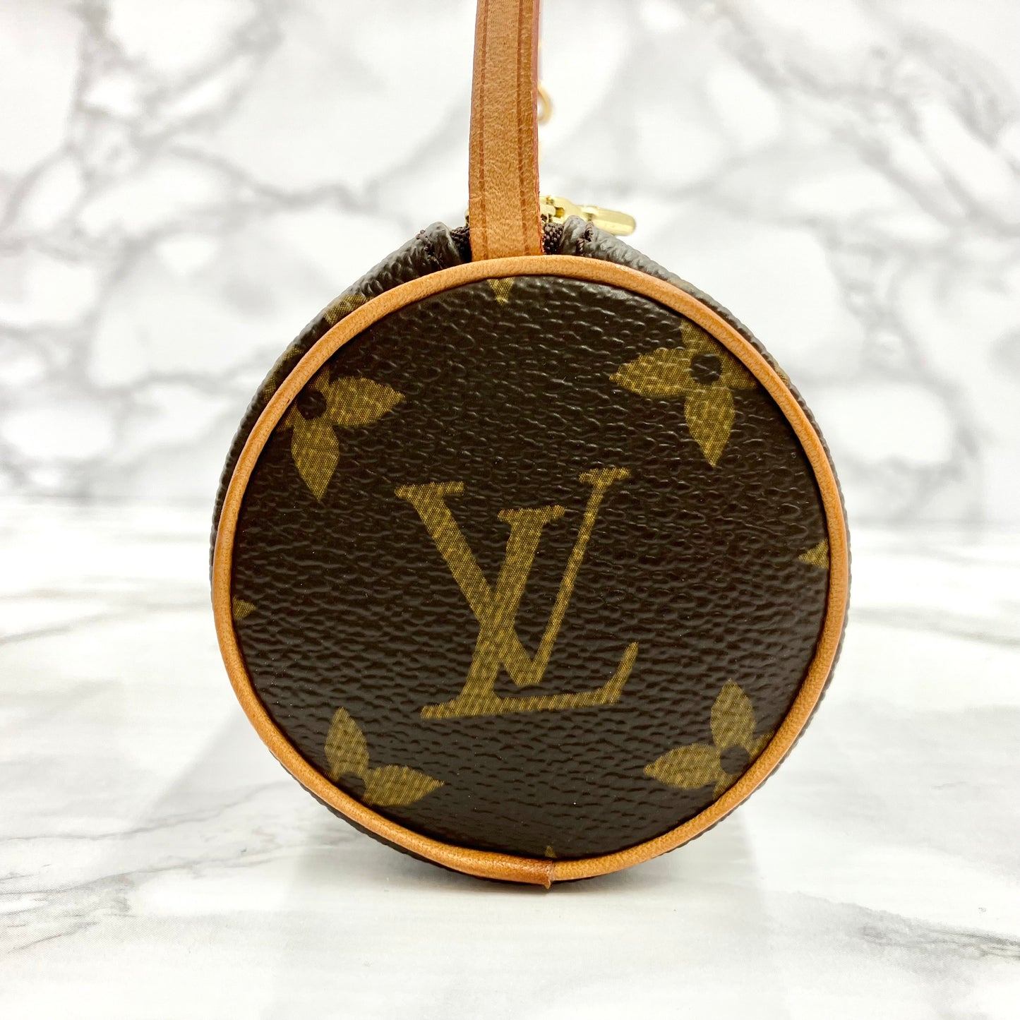 LOUIS VUITTON Monogram papillion 30