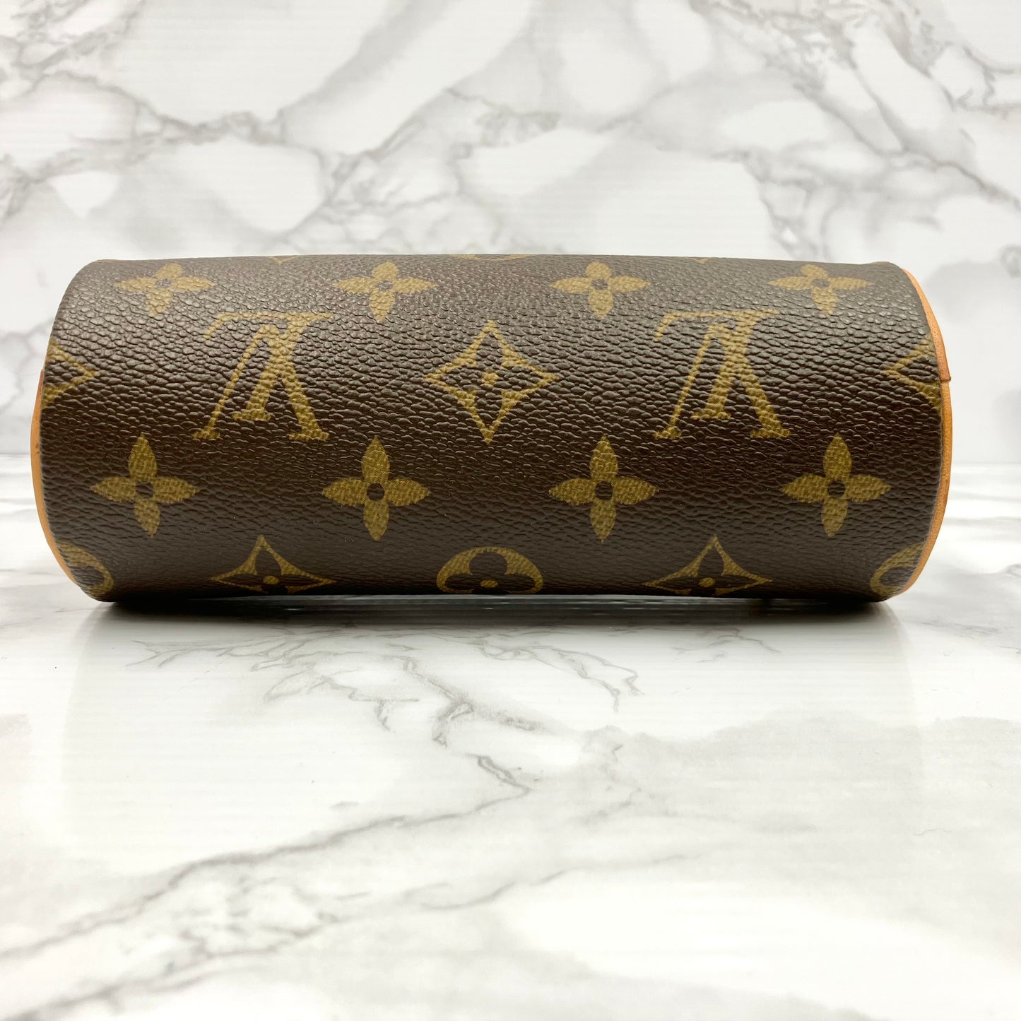 LOUIS VUITTON Monogram papillion 30