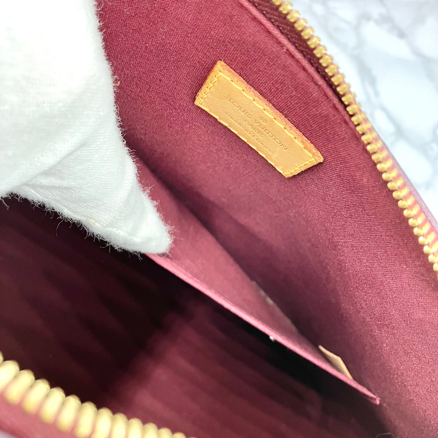 LOUIS VUITTON Vernis Alma MM