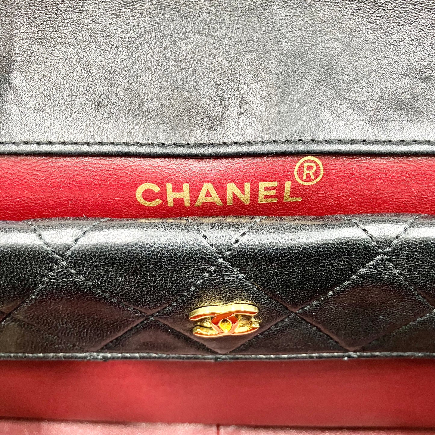 CHANEL Matrasse double chain shoulder bag