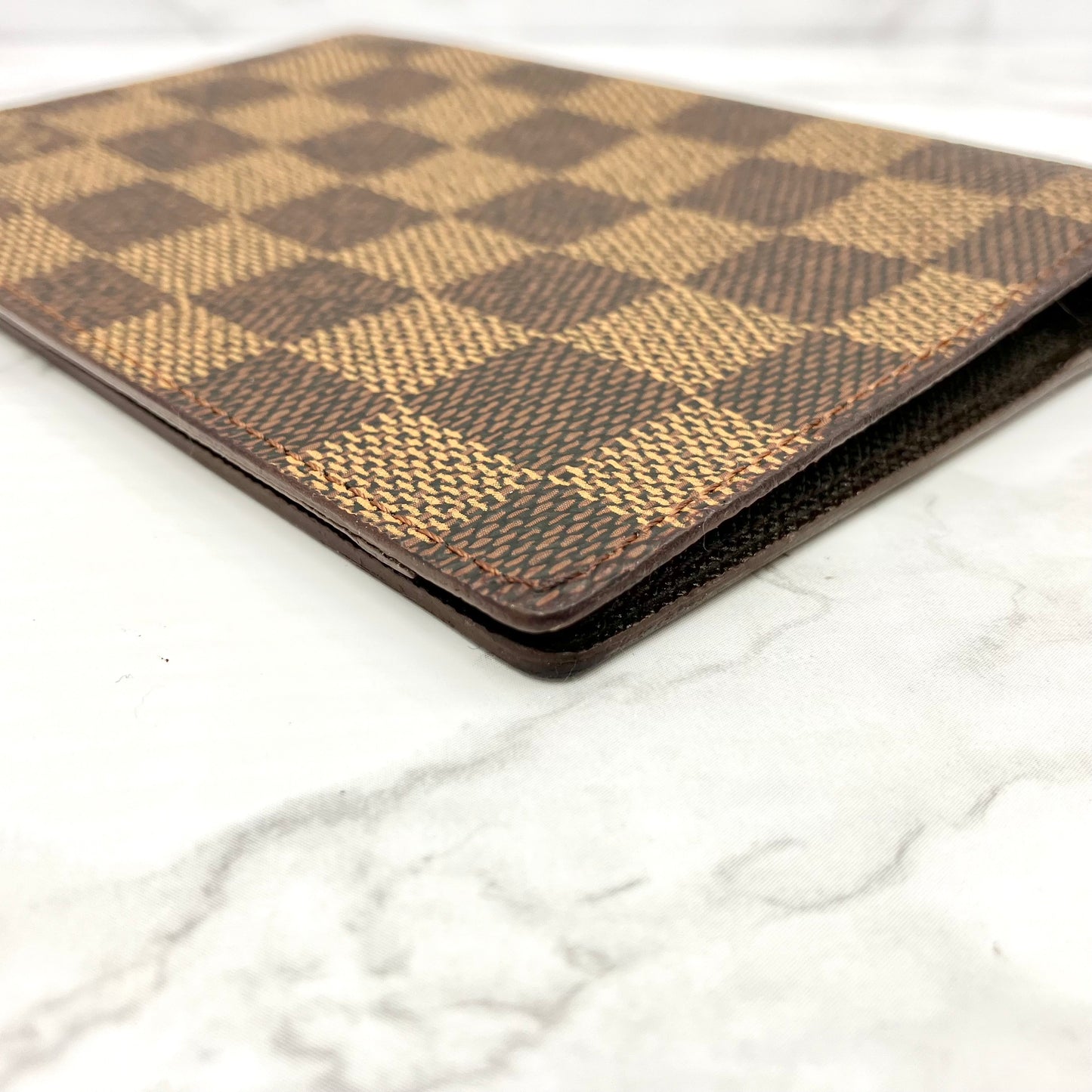 LOUIS VUITTON Damier passport case