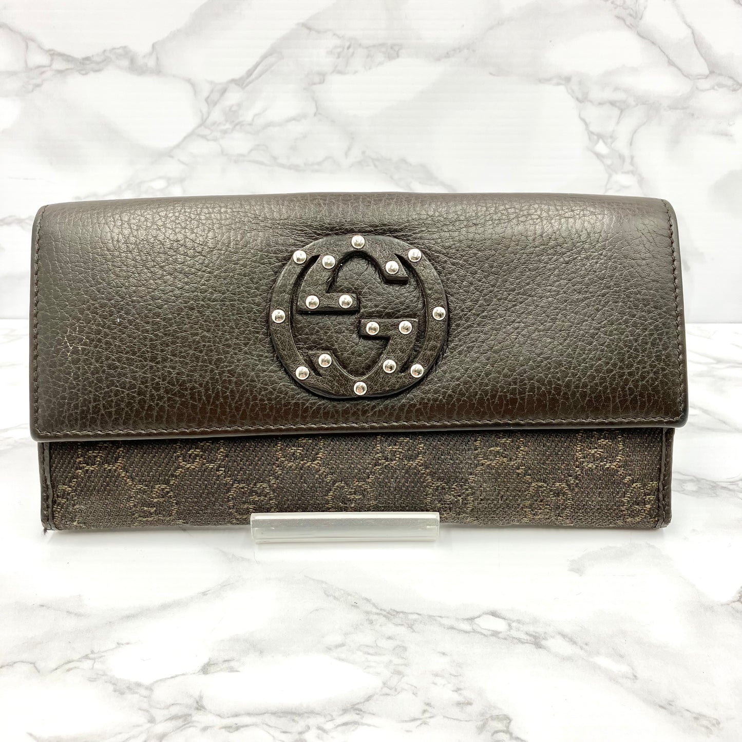 GUCCI Interlocking long wallet