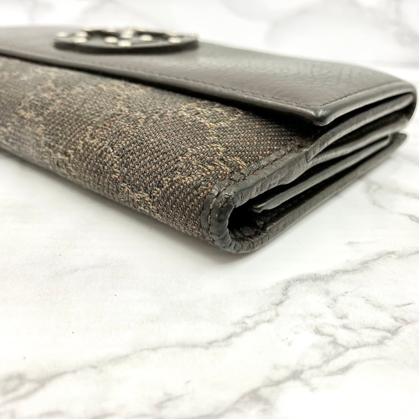 GUCCI Interlocking long wallet