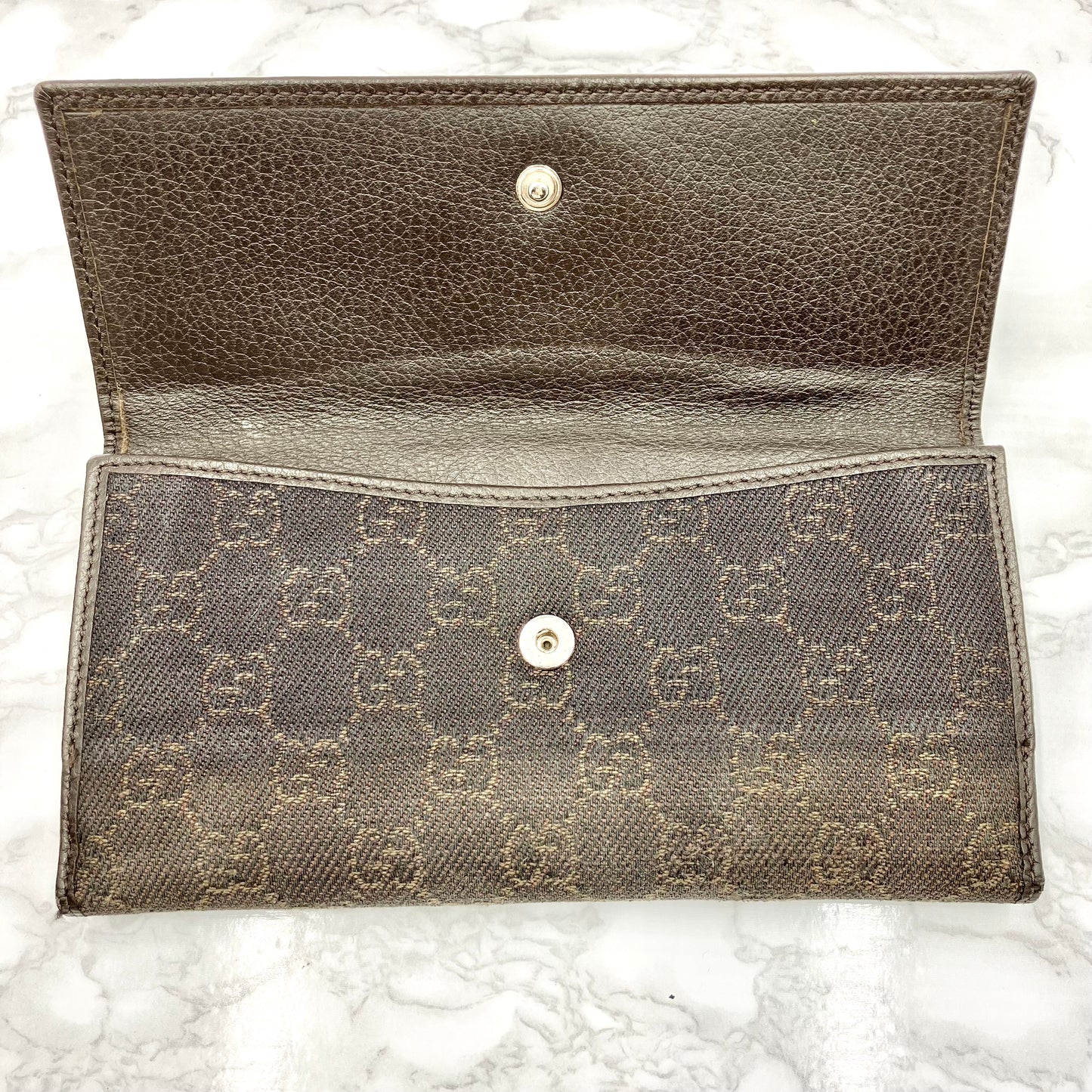 GUCCI Interlocking long wallet