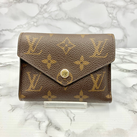 LOUIS VUITTON Monogram Victorine