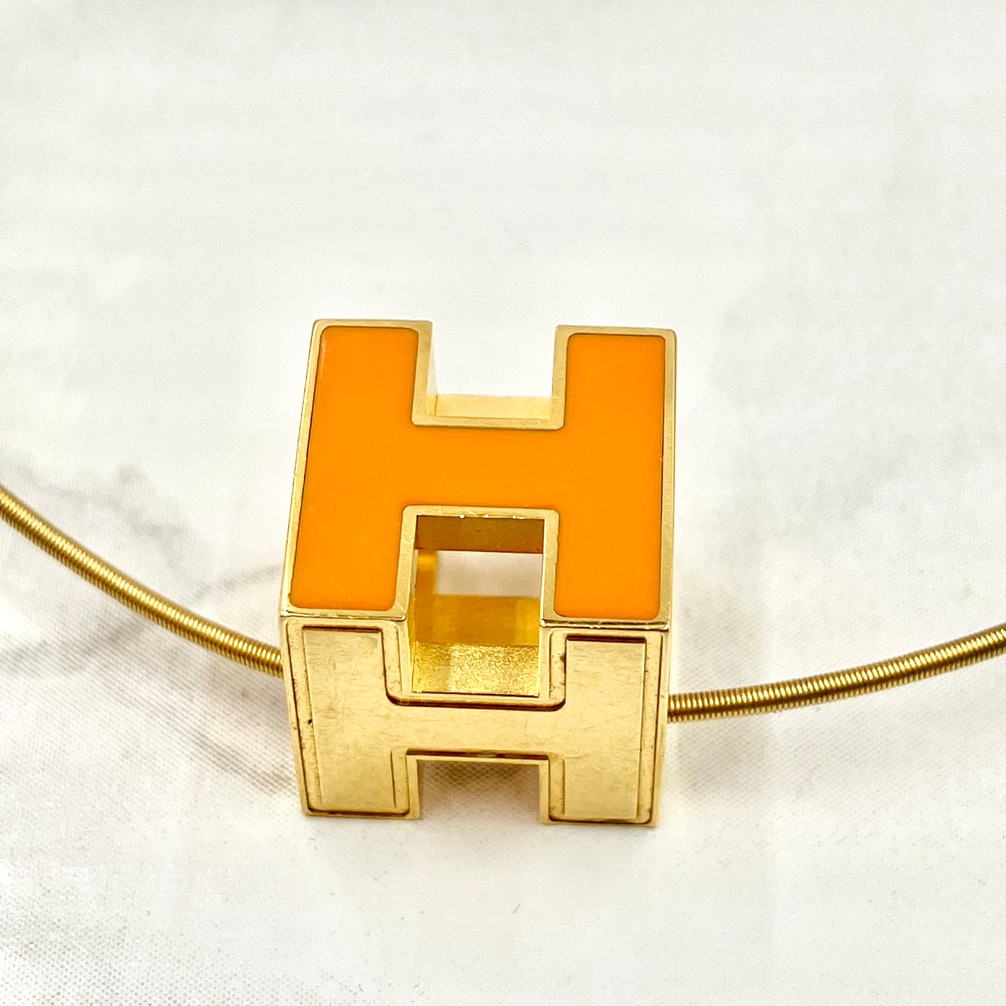 HERMES H Cube necklace