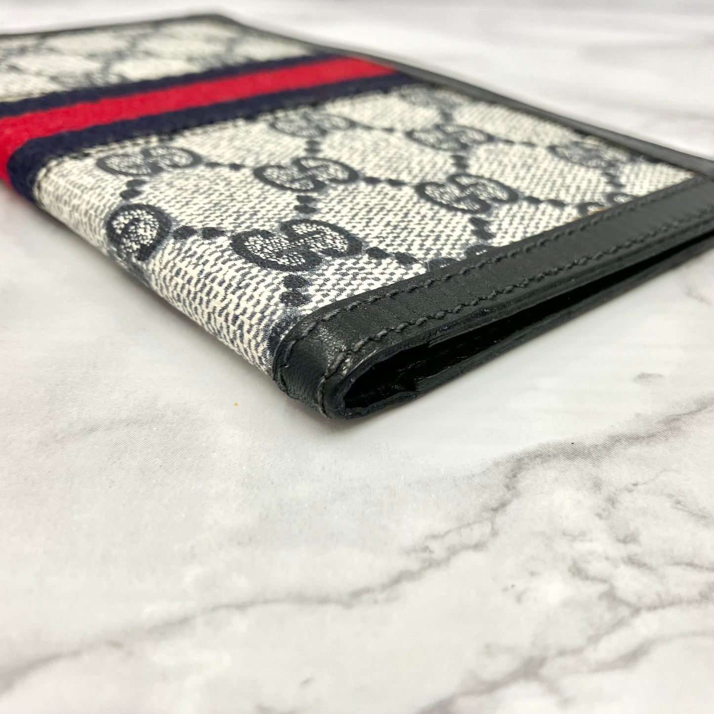 GUCCI Sherry Line Billfold