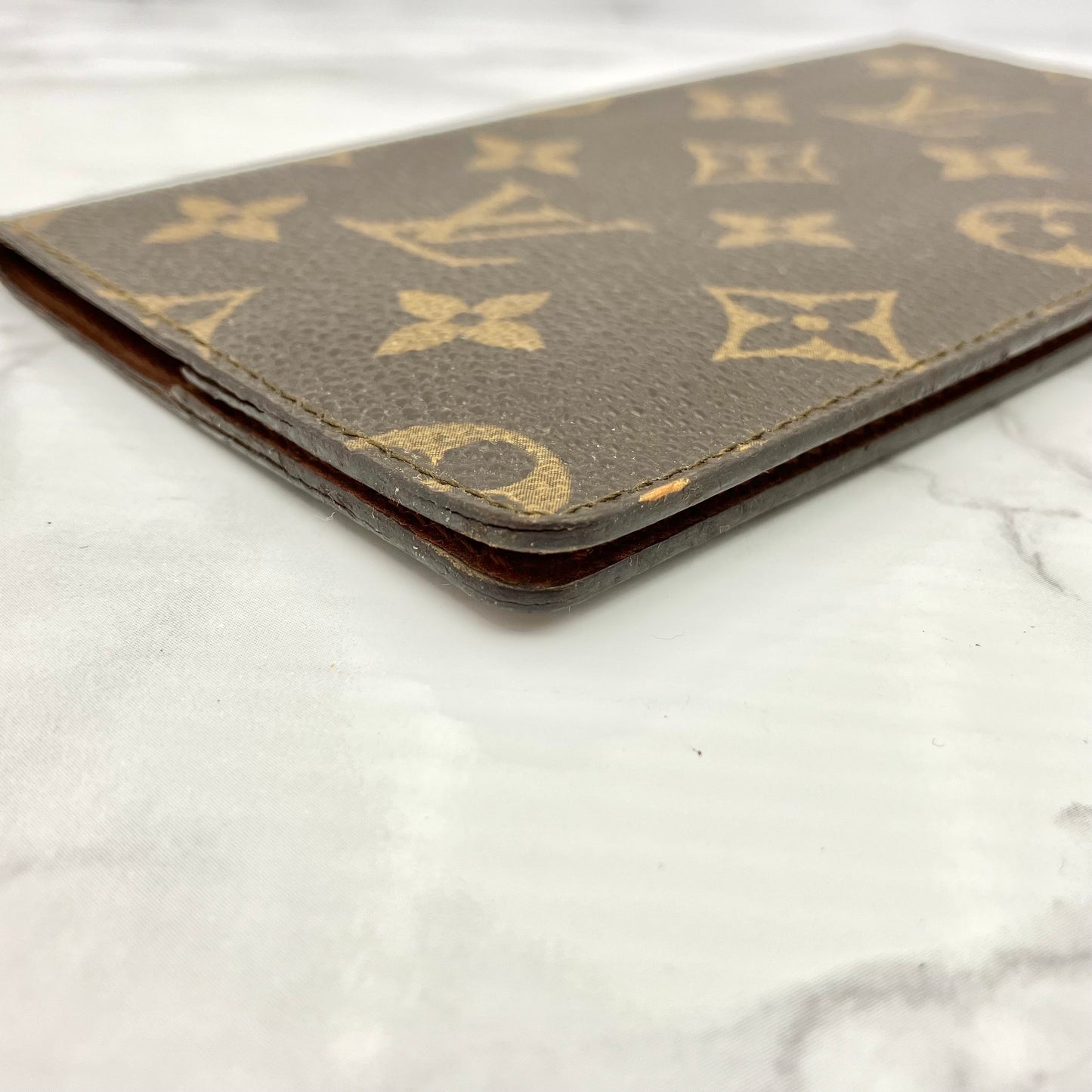 LOUIS VUITTON Monogram Billfold