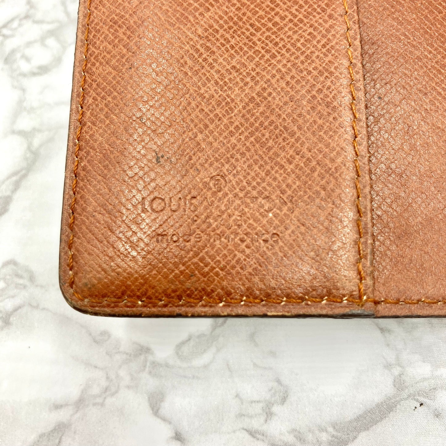 LOUIS VUITTON Monogram Billfold