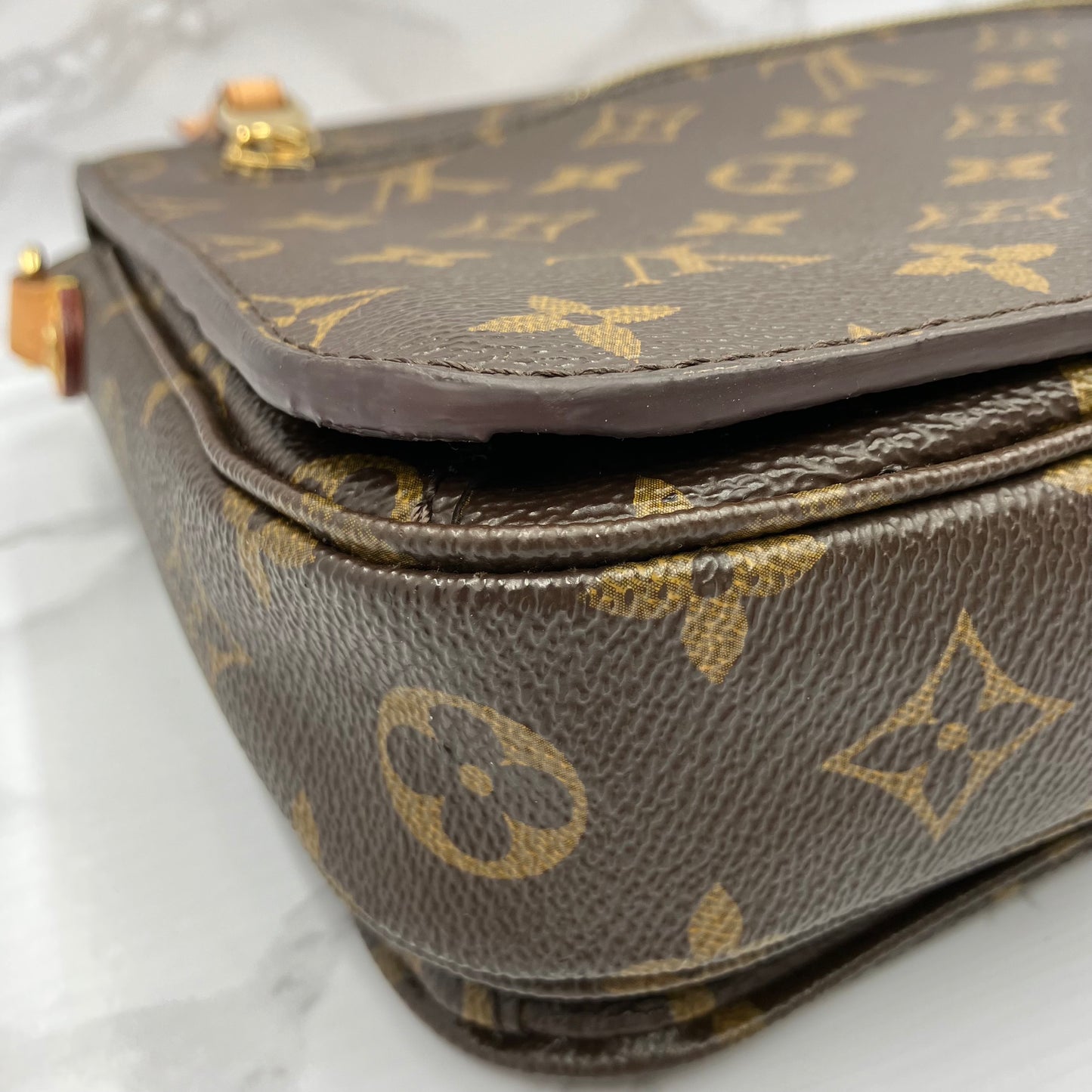 LOUIS VUITTON Monogram Metis