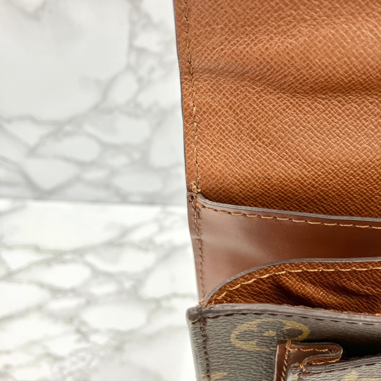 LOUIS VUITTON Monogram monceau