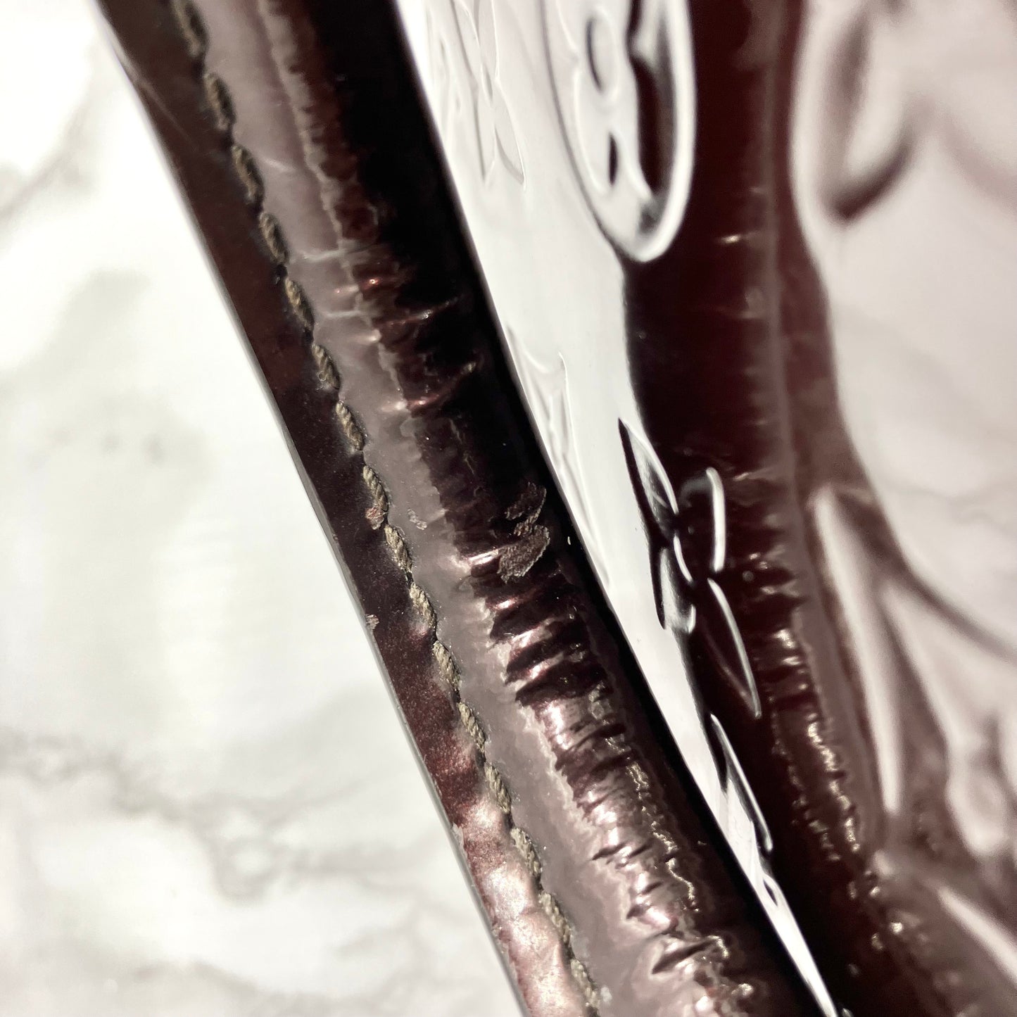 LOUIS VUITTON Alma BB vernis