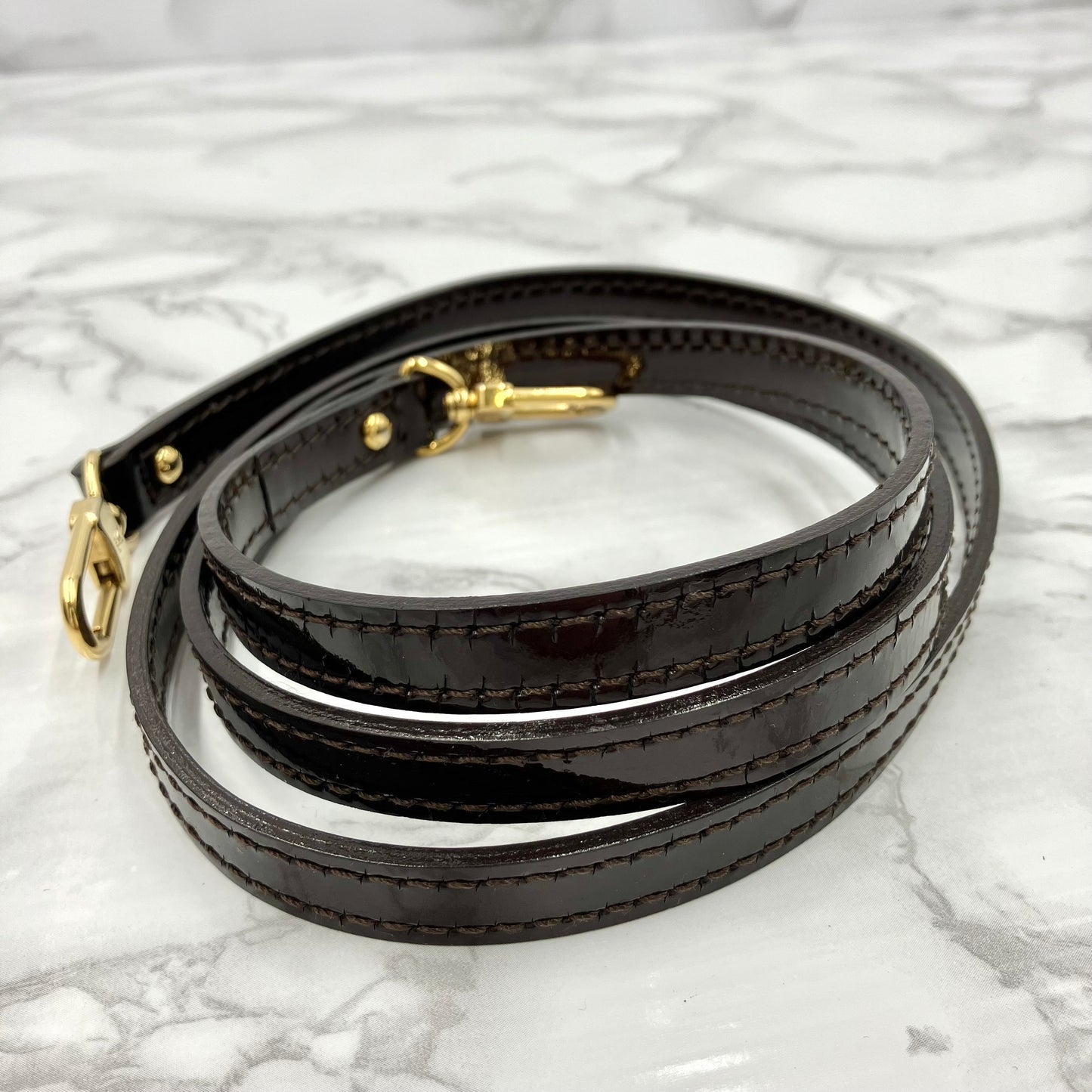 LOUIS VUITTON Alma BB vernis