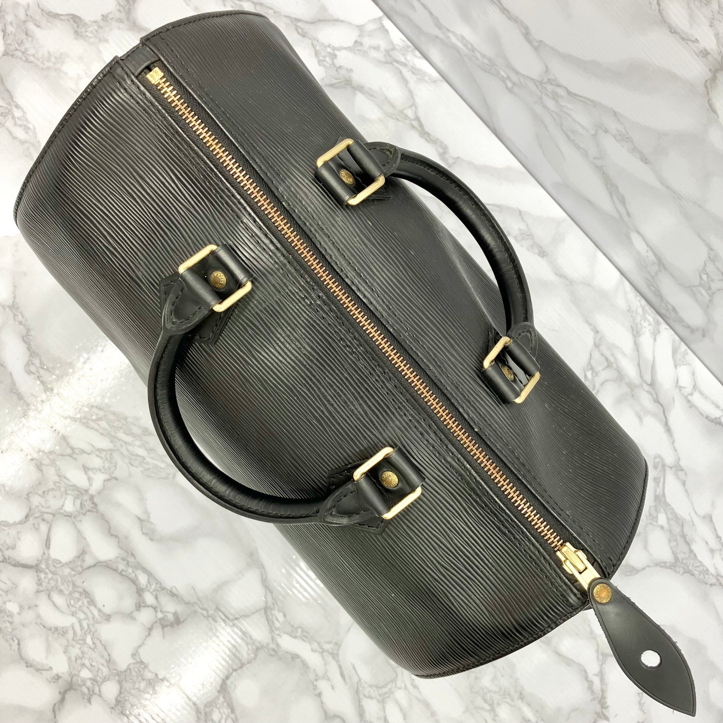 LOUIS VUITTON Epi Speedy 35