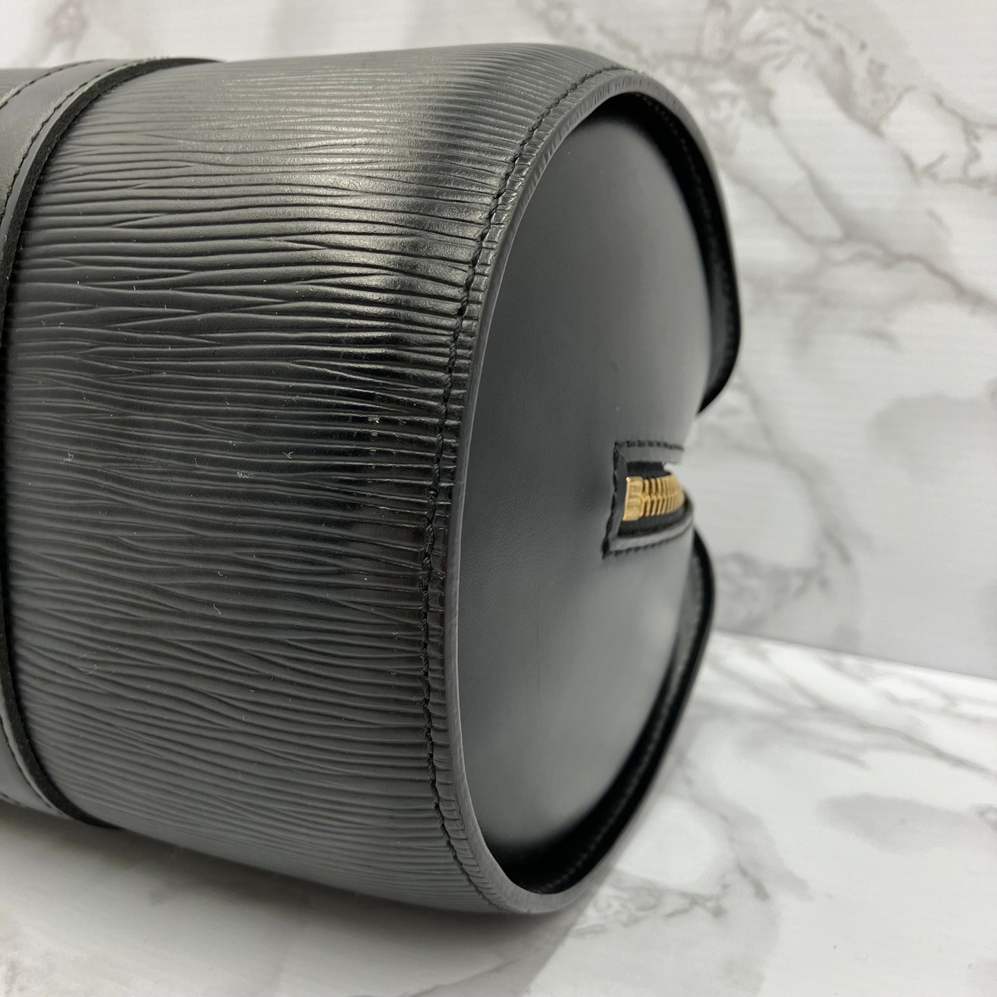 LOUIS VUITTON Epi Soufflot