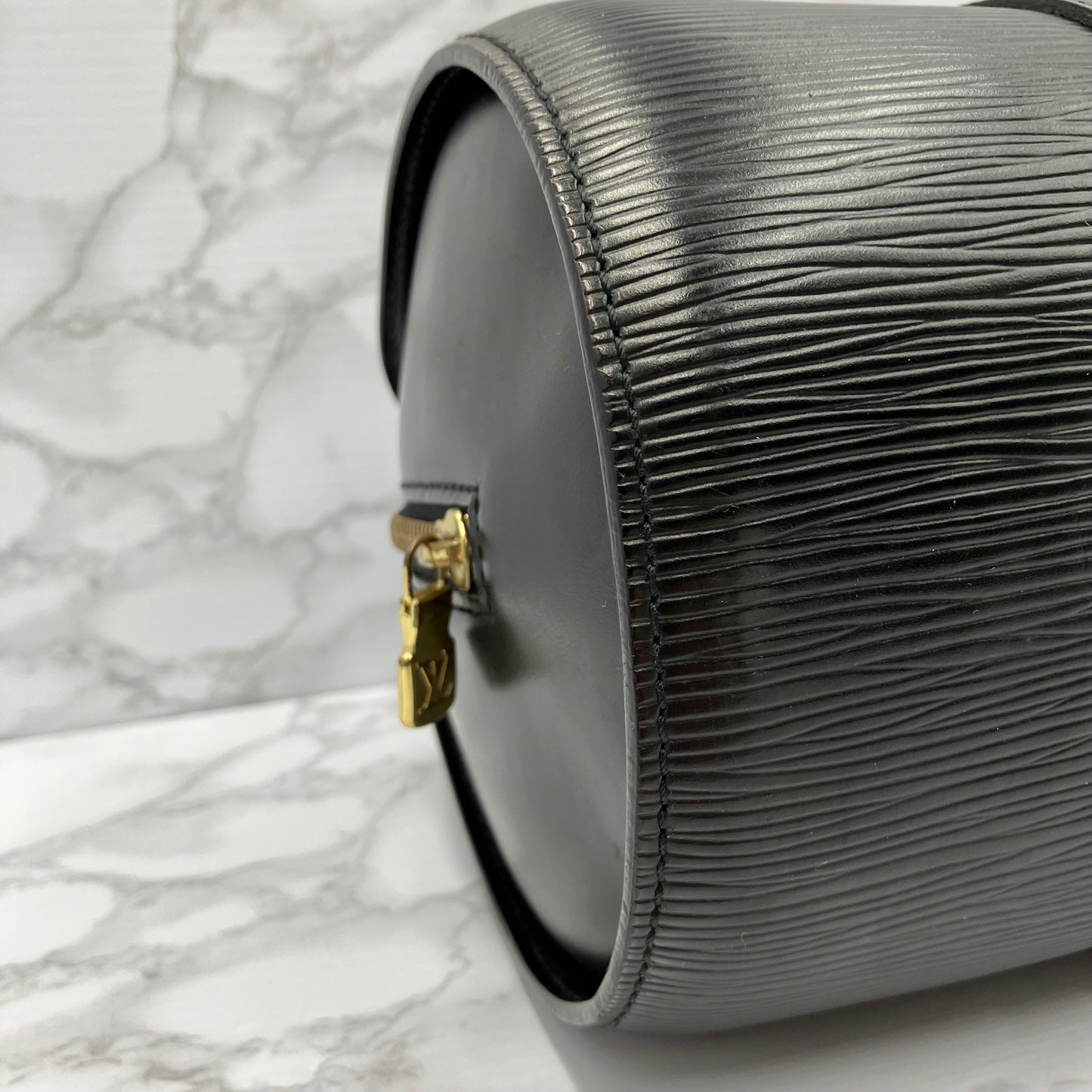 LOUIS VUITTON Epi Soufflot