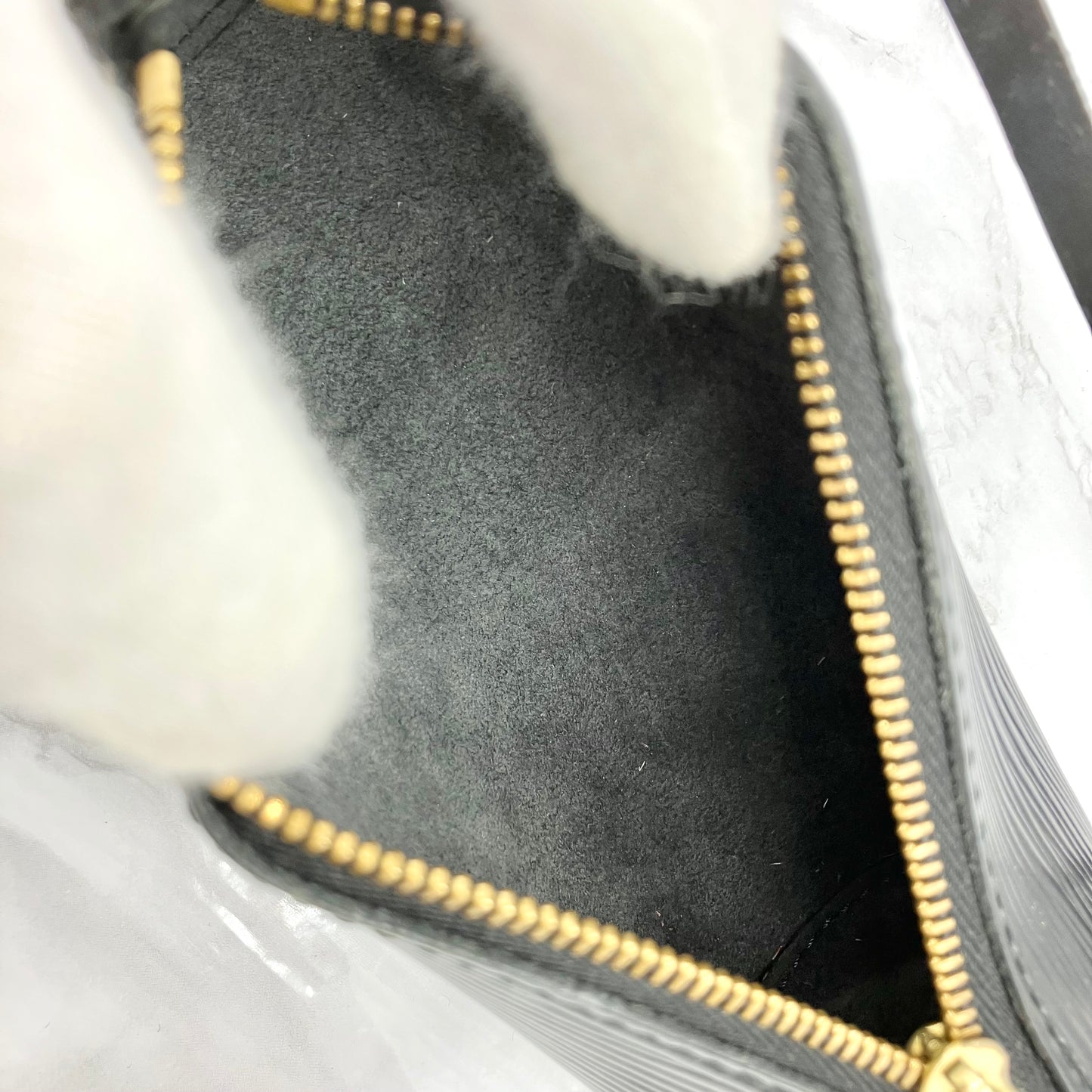 LOUIS VUITTON Epi Soufflot