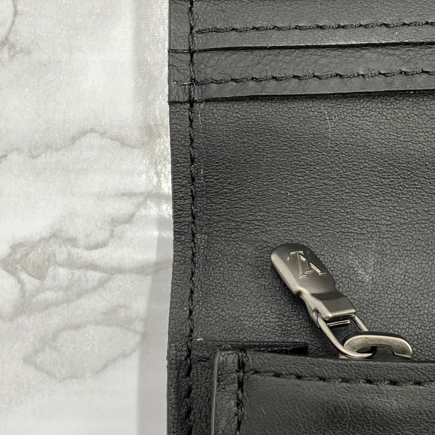 LOUIS VUITTON Anfini Brazza