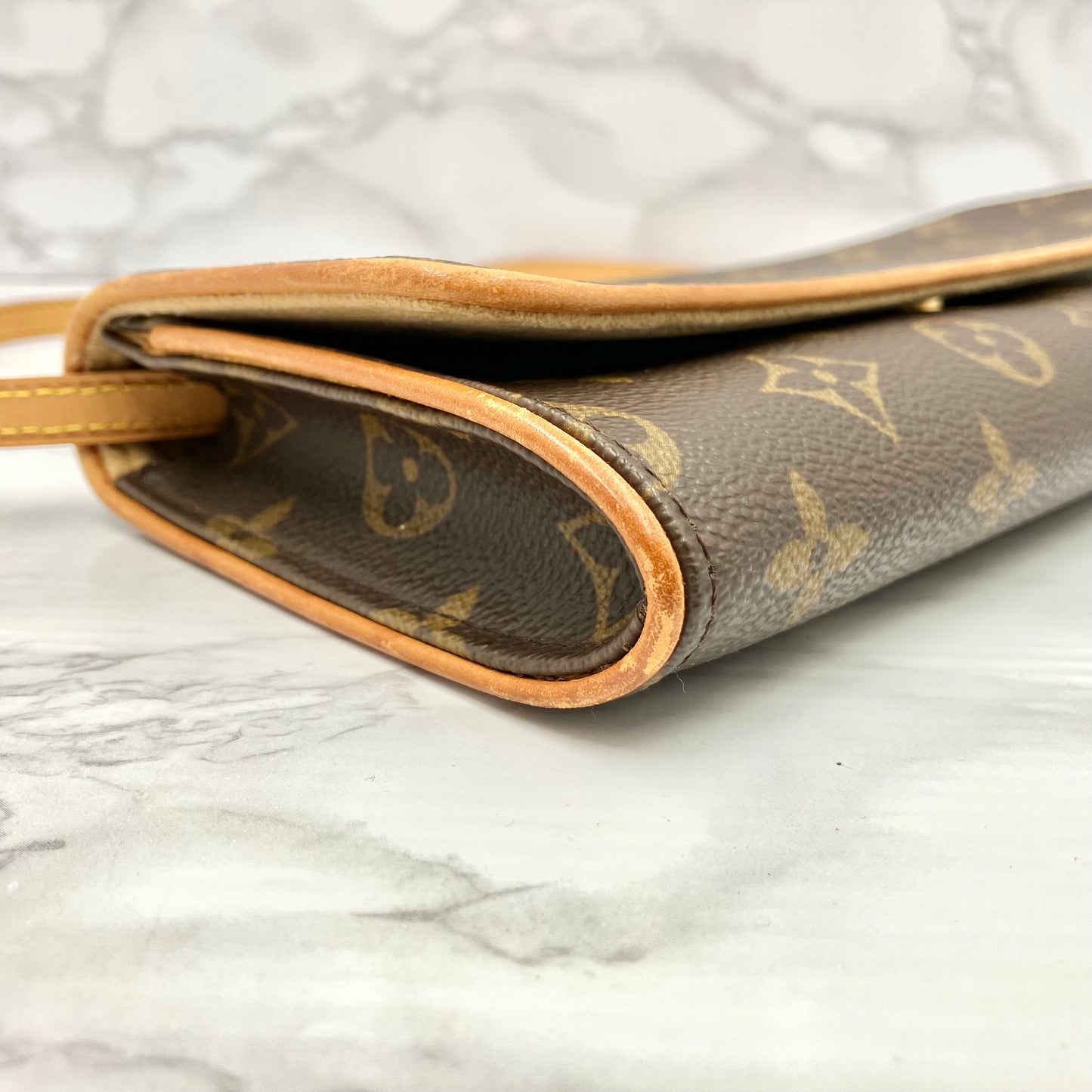 LOUIS VUITTON Monogram Pochette Twin GM
