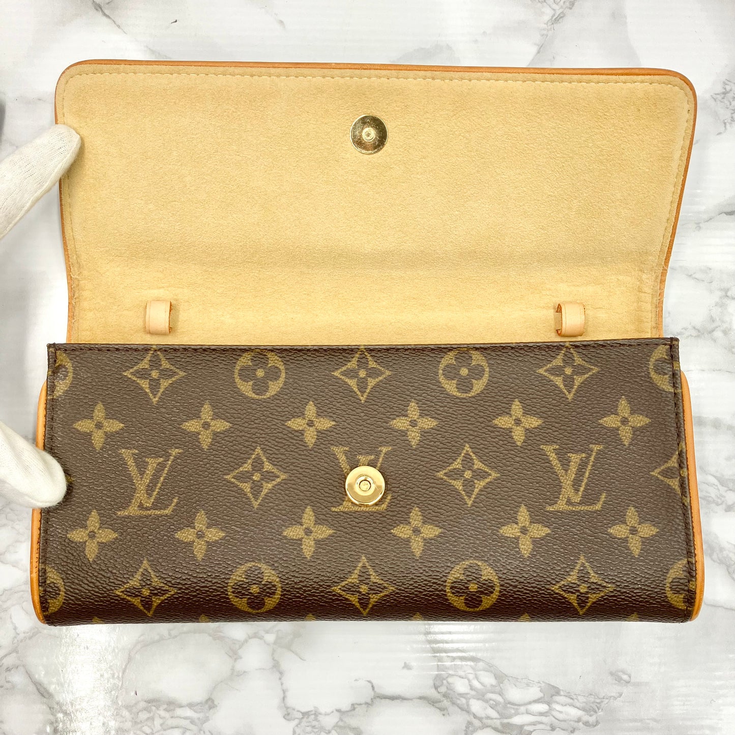 LOUIS VUITTON Monogram Pochette Twin GM