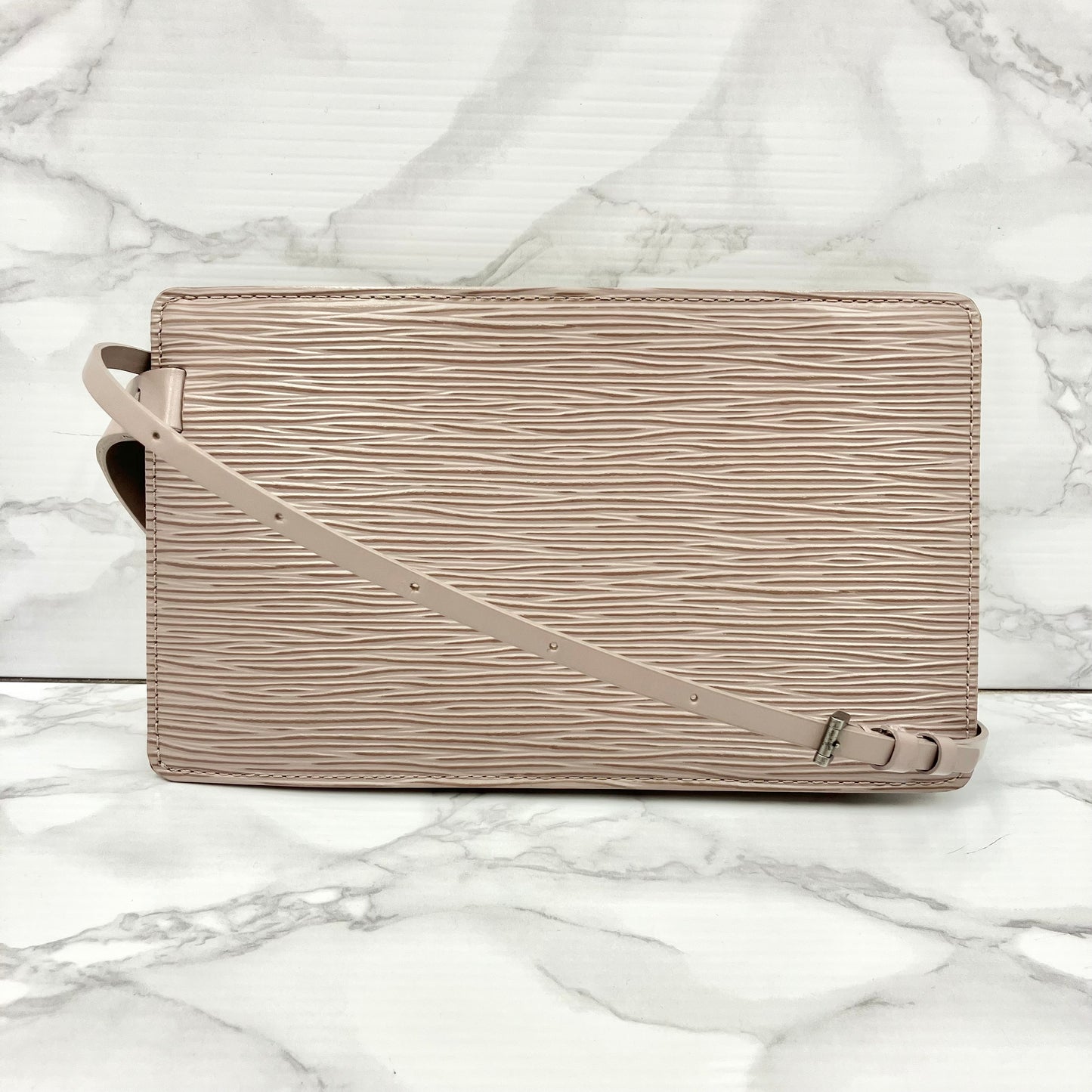 LOUIS VUITTON Epi shoulder bag