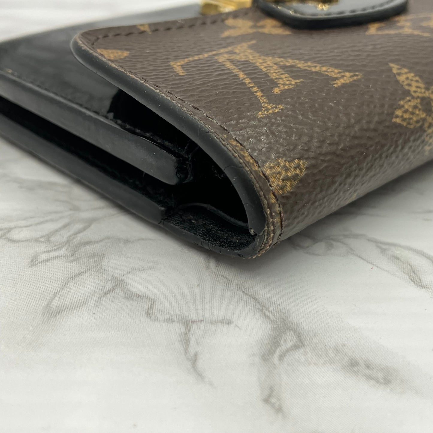 LOUIS VUITTON Monogram Cherrywood Wallet