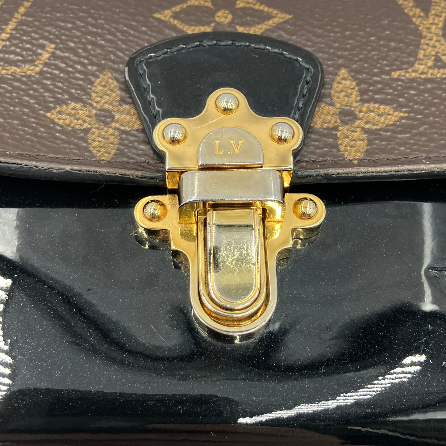 LOUIS VUITTON Monogram Cherrywood Wallet