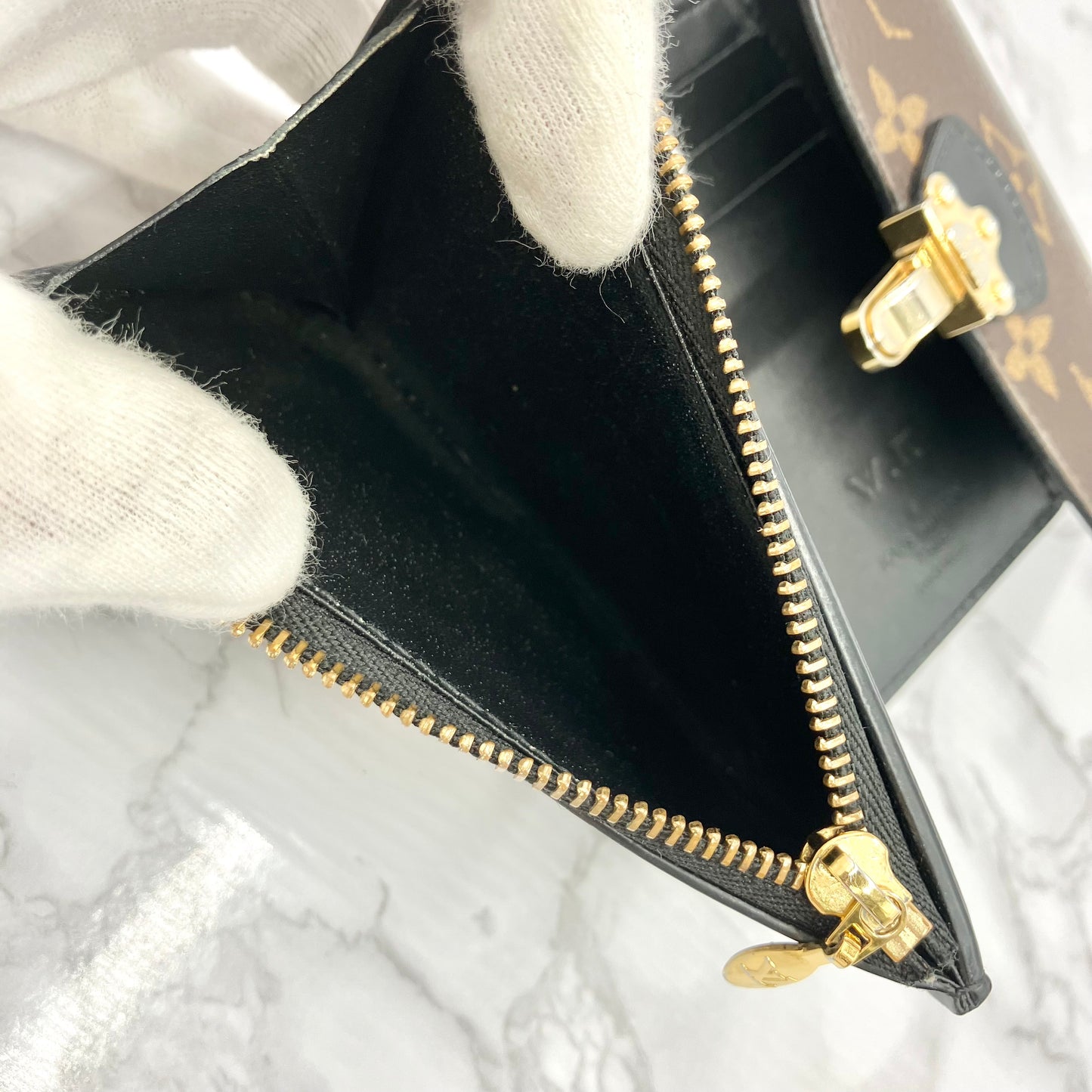 LOUIS VUITTON Monogram Cherrywood Wallet