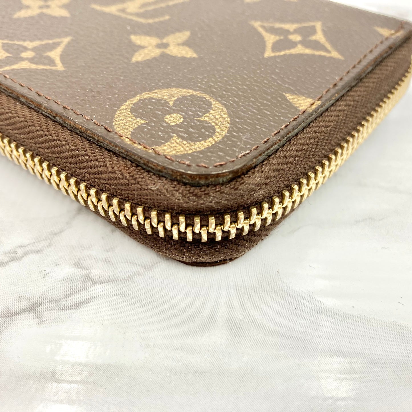 LOUIS VUITTON Monogram Clemence