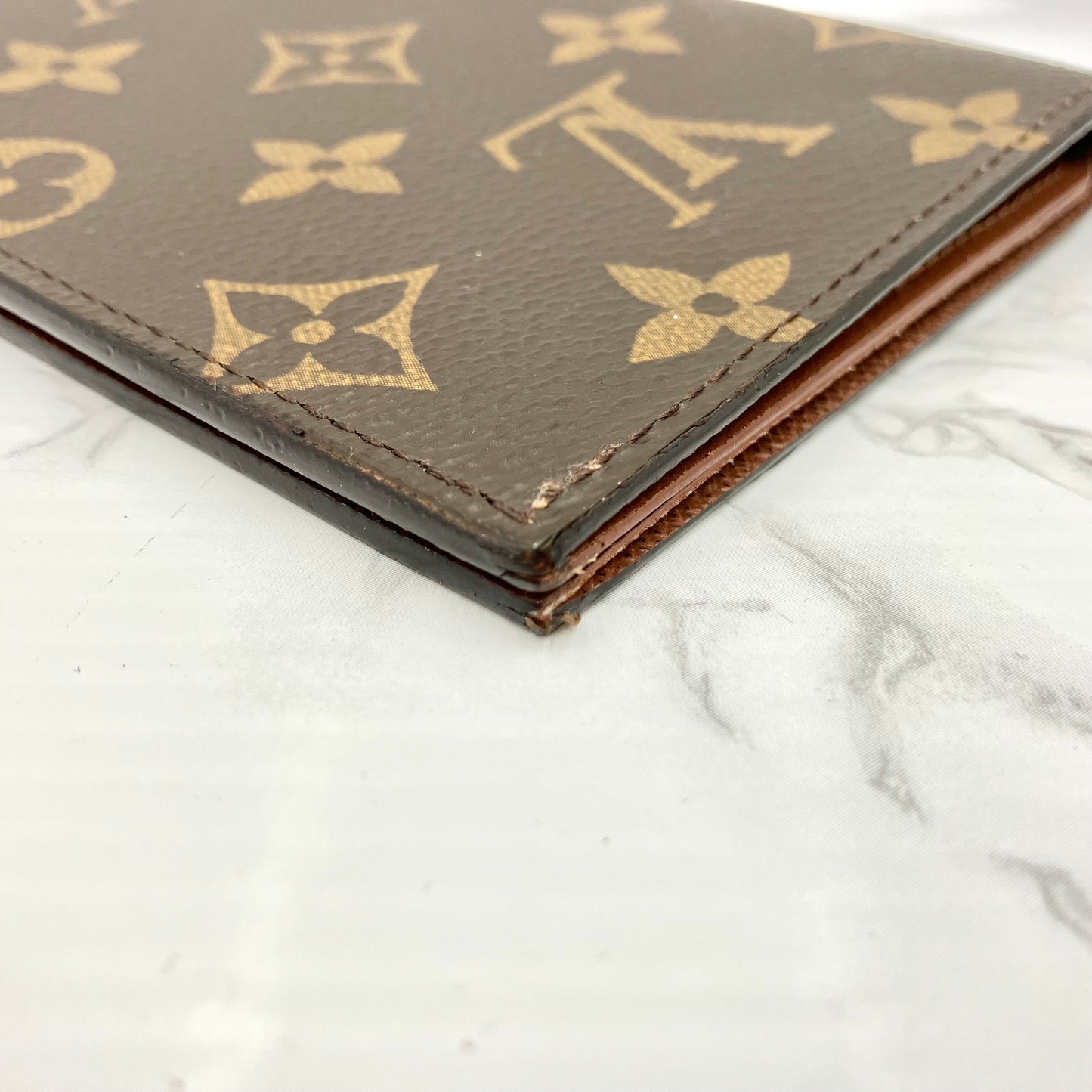 LOUIS VUITTON Monogram New Passport Case