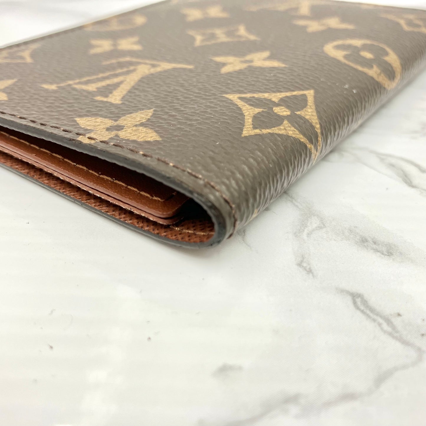 LOUIS VUITTON Monogram New Passport Case