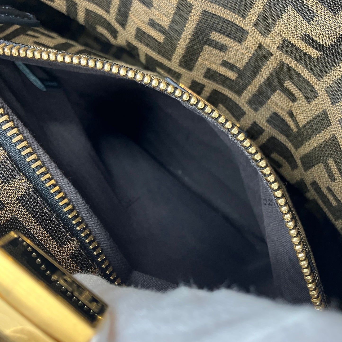 FENDI Peekaboo shoulder bag