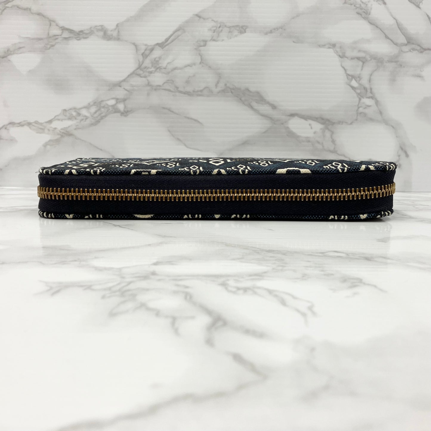 LOUIS VUITTON 1854 Zippy Wallet