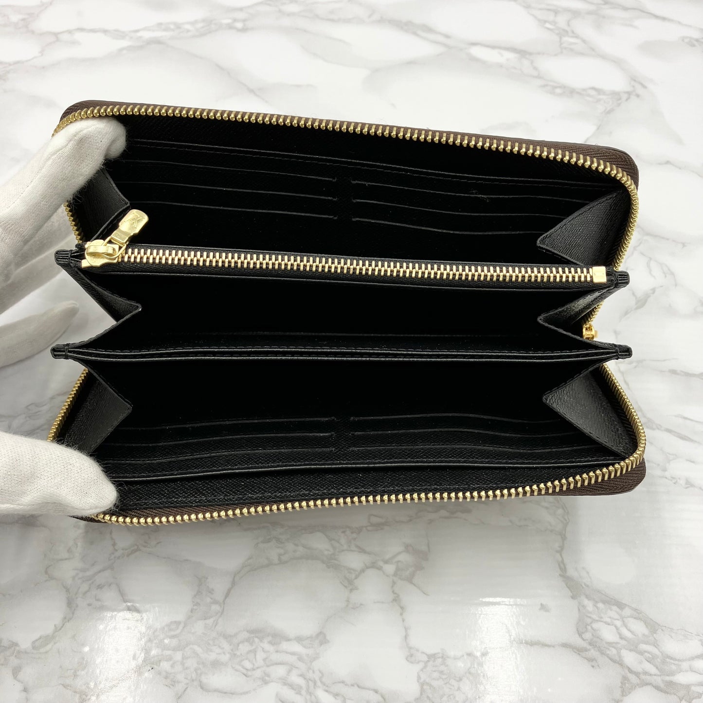 LOUIS VUITTON Monogram Giant reverse Zippy Wallet