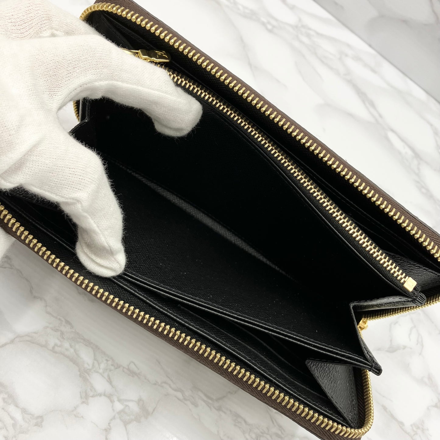 LOUIS VUITTON Monogram Giant reverse Zippy Wallet