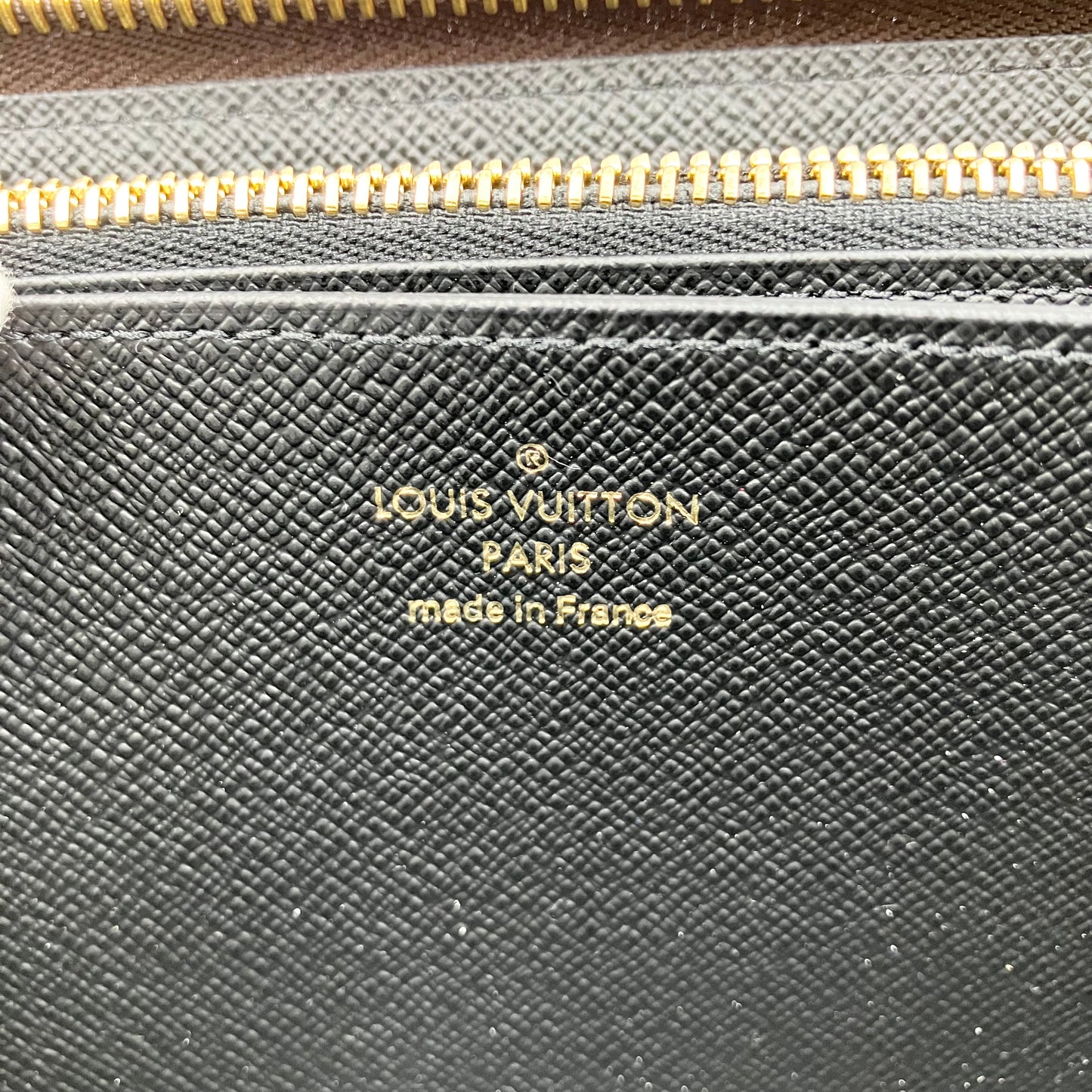 LOUIS VUITTON Monogram Giant reverse Zippy Wallet